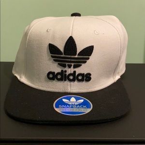 NWOT White and black adidas Hat